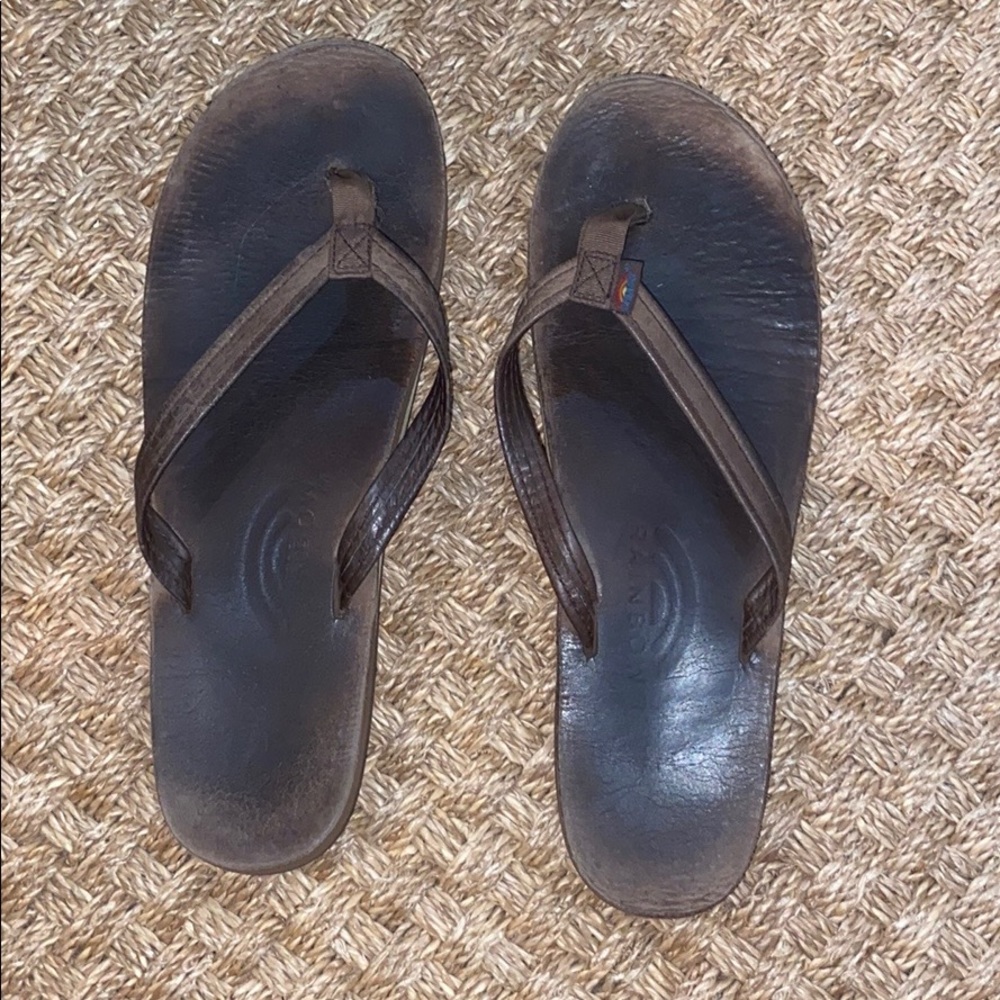 Rainbow brown arch flip flops